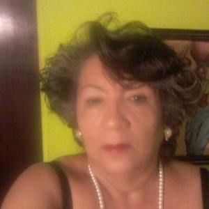 Meet your Posher, Carmen